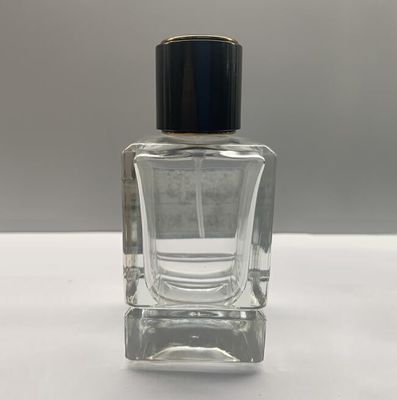 Empaquetado de lujo del maquillaje del OEM de las botellas de perfume del cuadrado de cristal del rociador 50ml