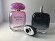 Botellas de perfume de lujo negras de la pendiente del rosa de la pendiente con el casquillo del atomizador