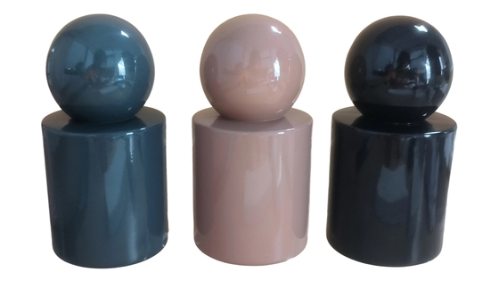 Botellas de perfume de vidrio de lujo personalizadas de 30 ml y 50 ml  Botella de vidrio con bomba de niebla o suero Tapa de bola redonda para producto de suero