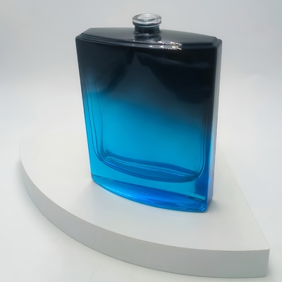 Botella de perfume vacía de lujo y elegante de vidrio cuadrado de 100 ml con pulverizador de bomba, color negro y azul degradado, cuello de 15 mm
