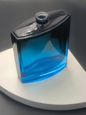 Botella de perfume vacía de lujo y elegante de vidrio cuadrado de 100 ml con pulverizador de bomba, color negro y azul degradado, cuello de 15 mm