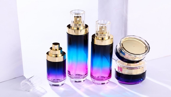 color púrpura de empaquetado cosmético de la pendiente del cristal de botellas de la bomba 40ml