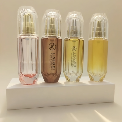 Botella de cristal cosmética Diamond Appearance Hexahedral de la loción de la prensa 120ml de la bomba