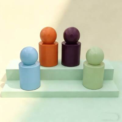 Botellas de perfume de vidrio de lujo personalizadas de 30 ml y 50 ml  Botella de vidrio con bomba de niebla o suero Tapa de bola redonda para producto de suero