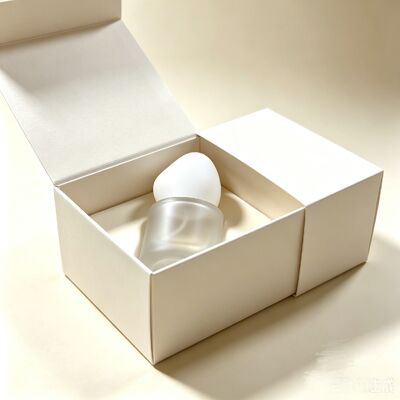 Botella de vidrio de fondo de lujo de 30 ml Fondo grueso, redondo, fondo plano, hombro plano, forma especial, tapa, fundamento líquido, recipiente de vidrio