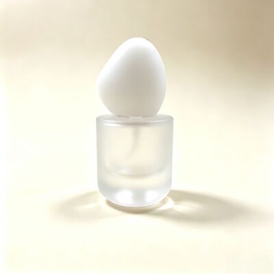 Botella de vidrio de fondo de lujo de 30 ml Fondo grueso, redondo, fondo plano, hombro plano, forma especial, tapa, fundamento líquido, recipiente de vidrio
